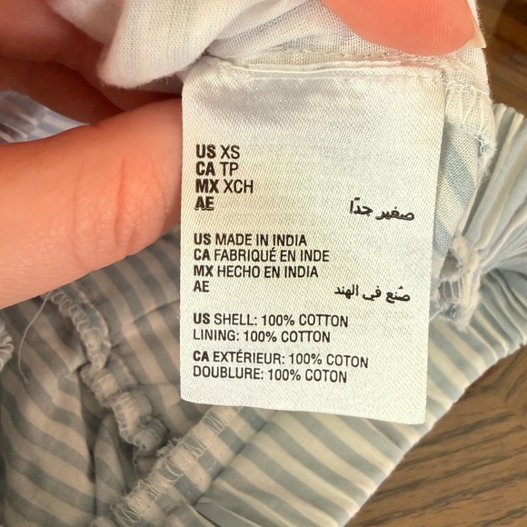 Chic Ruffle Striped Blouse - Picture 6 of 7